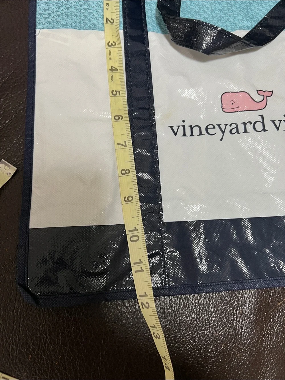 Vineyard Vines large vineyard